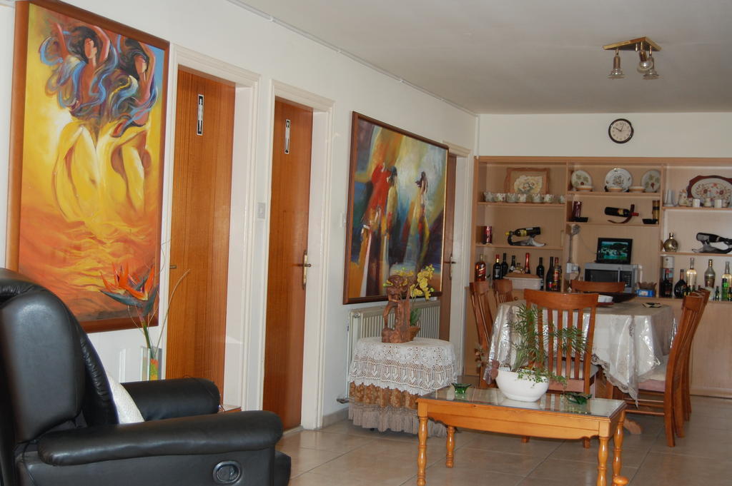 Nicos & Olympia Apartments Polis Luaran gambar
