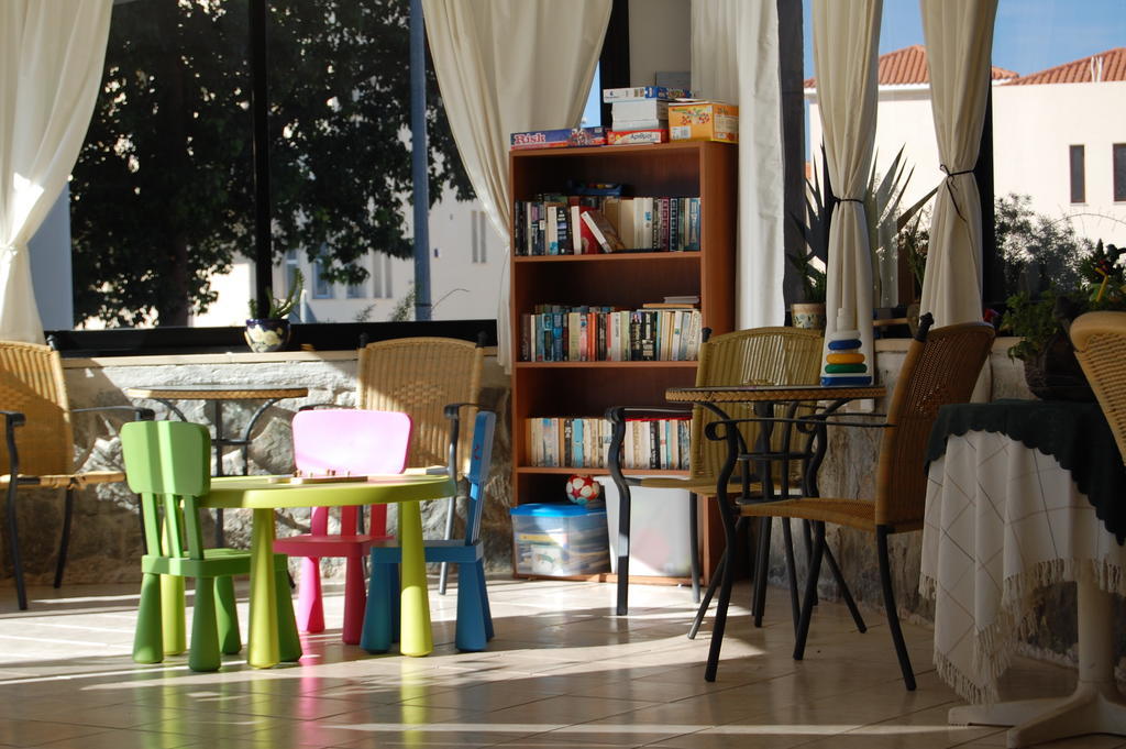 Nicos & Olympia Apartments Polis Luaran gambar