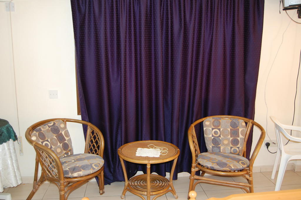 Nicos & Olympia Apartments Polis Bilik gambar