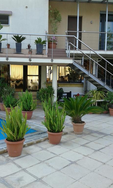 Nicos & Olympia Apartments Polis Luaran gambar