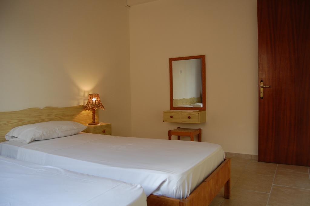 Nicos & Olympia Apartments Polis Luaran gambar