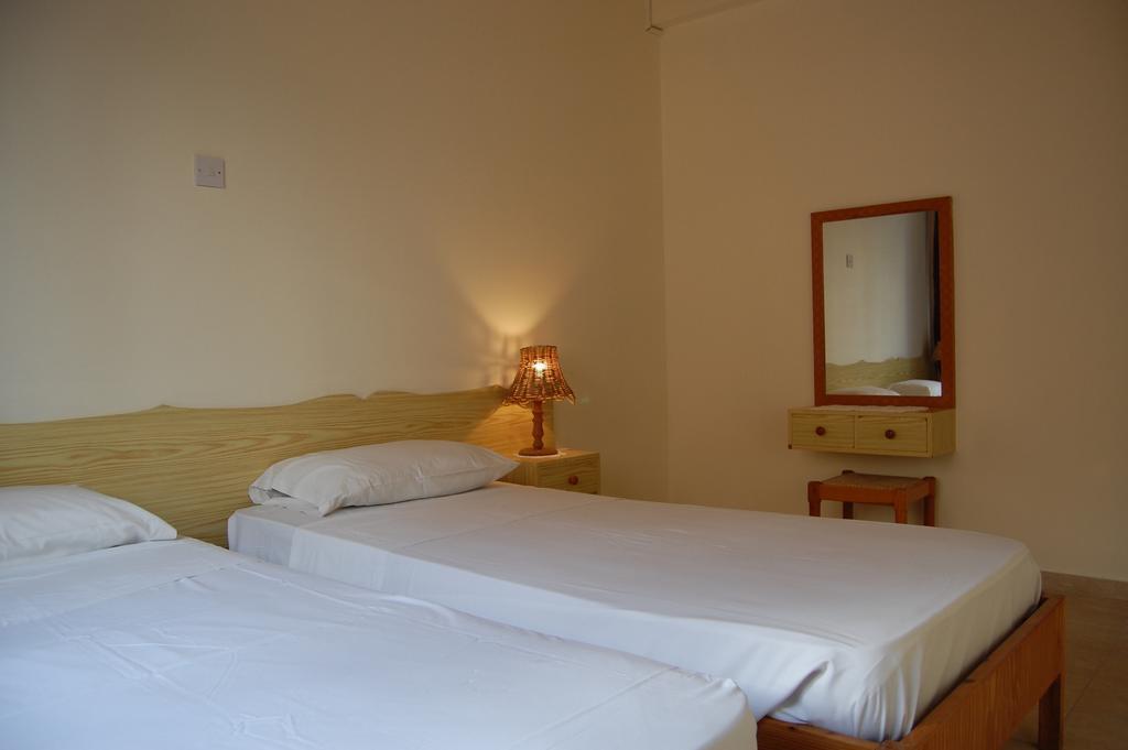 Nicos & Olympia Apartments Polis Luaran gambar