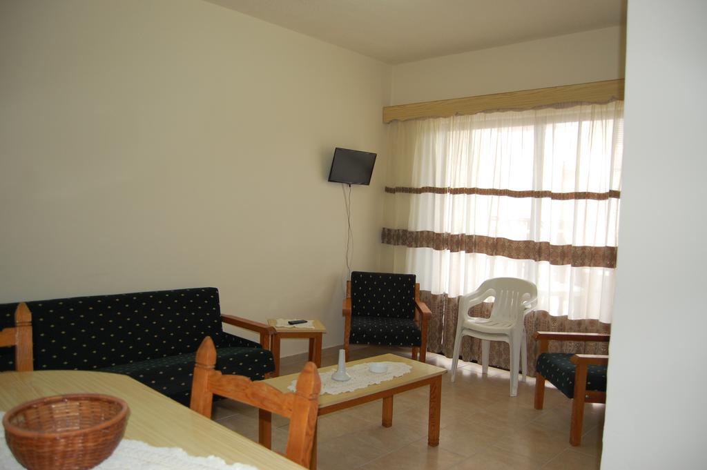 Nicos & Olympia Apartments Polis Luaran gambar