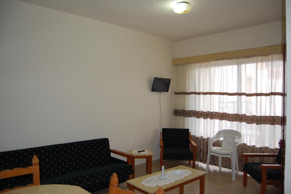 Nicos & Olympia Apartments Polis Luaran gambar